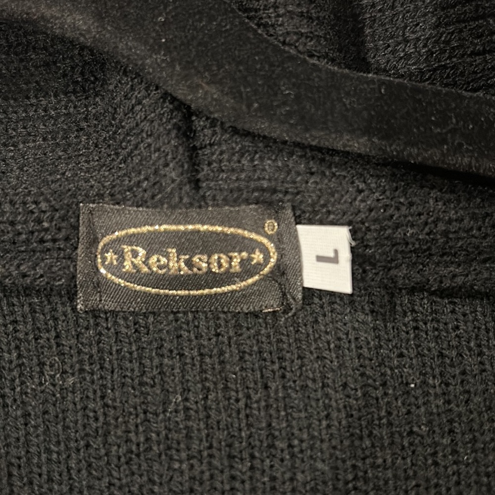 Cardigan - Picture 5 of 5